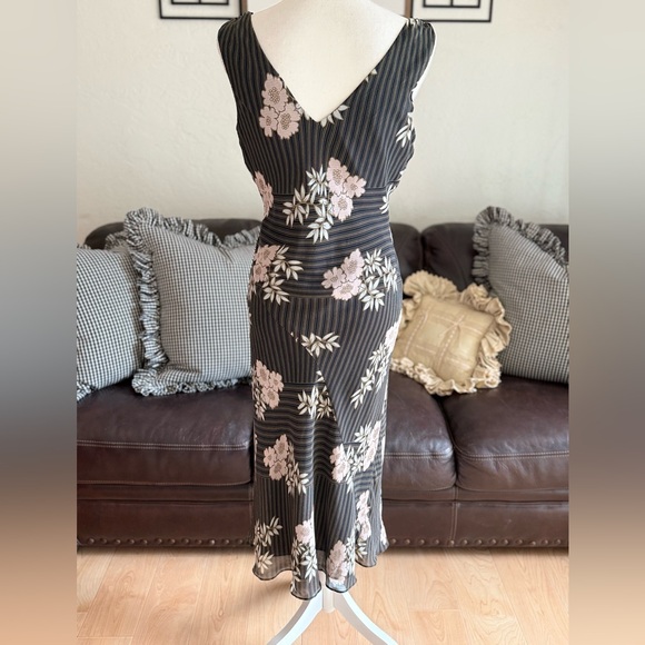 Max & Cleo Elegant 100% Silk Midi Floral Black‎ Brown & Pink Dress Size 10 - Picture 10 of 12